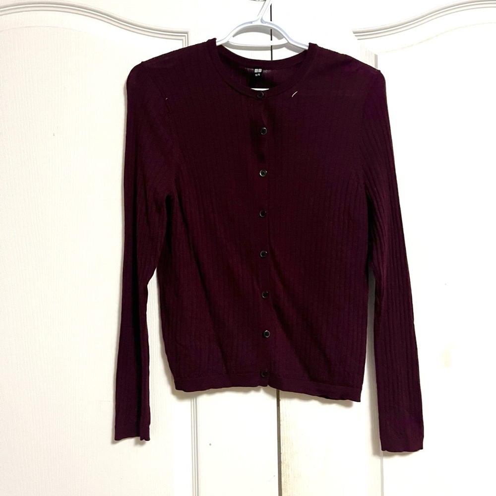 Uniqlo 100% Merino Wool Ribbed Cardigan- Burgundy